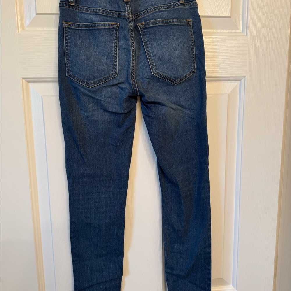 Free People High Rise Skinny Jeans in Medium Wash, Size 24 - Picture 2 of 4
